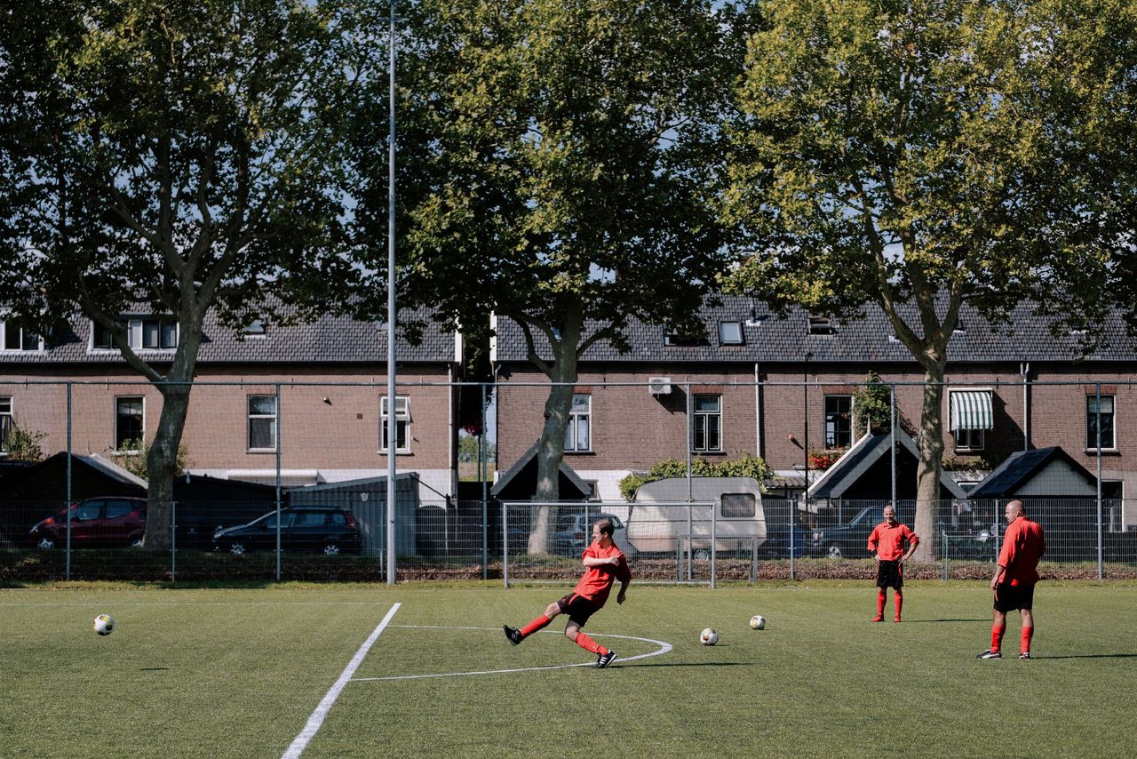 Amateurclub VV de Zwerver in het Zuid-Hollandse Kinderdijk.