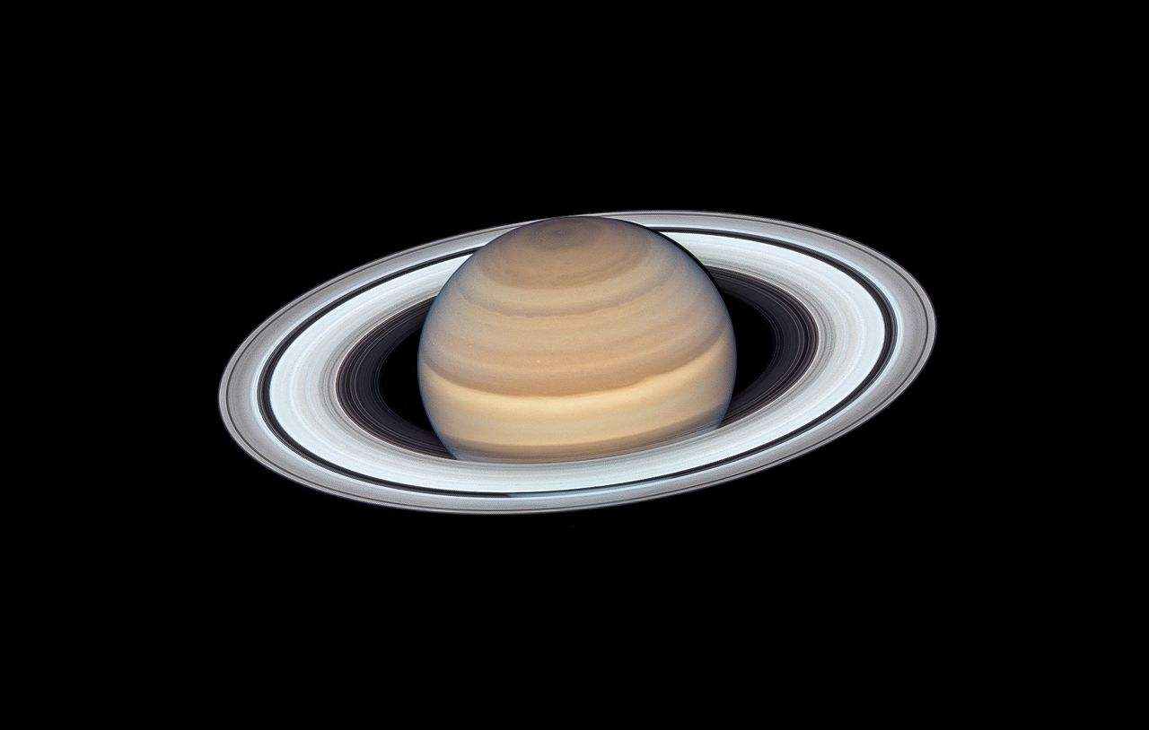 Met een verdwenen maan zijn in één klap twee Saturnus-raadsels opgelost 