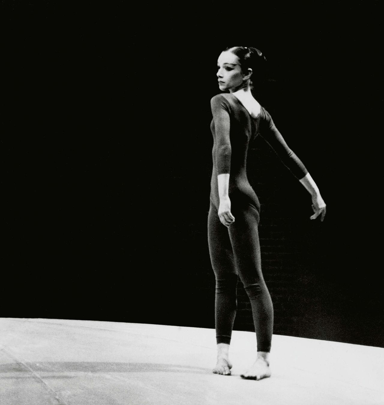 Ellen Edinoff, in 1969 in ‘Mutation’, een choreografie van haar man Koert Stuyfs.