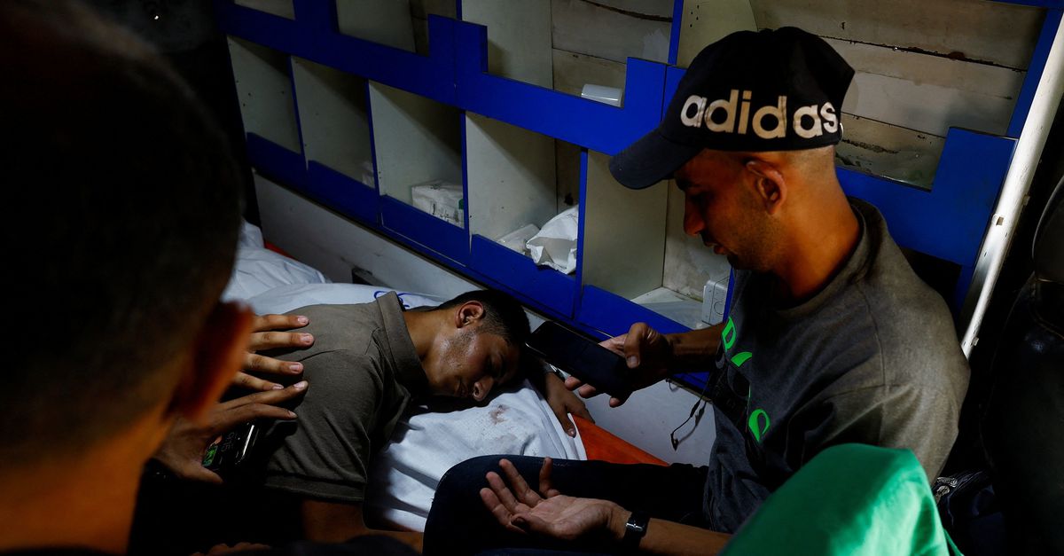 ‘Tot onze laatste adem.’ Journalist Anas al-Sharif toonde in talloze huiskamers de verschrikkingen in Gaza