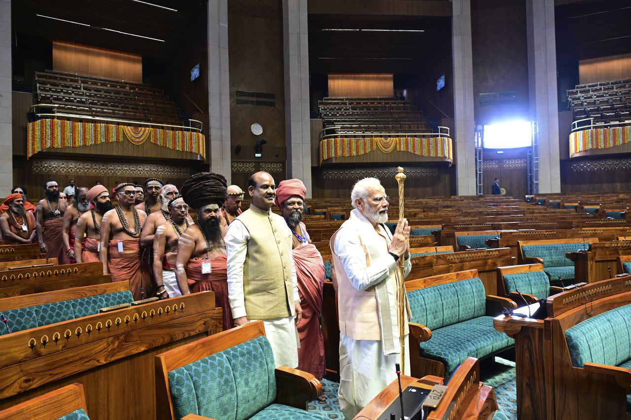 Indiase oppositie boycot opening controversieel, nieuw parlementsgebouw door Modi om ‘grove belediging democratie’ 
