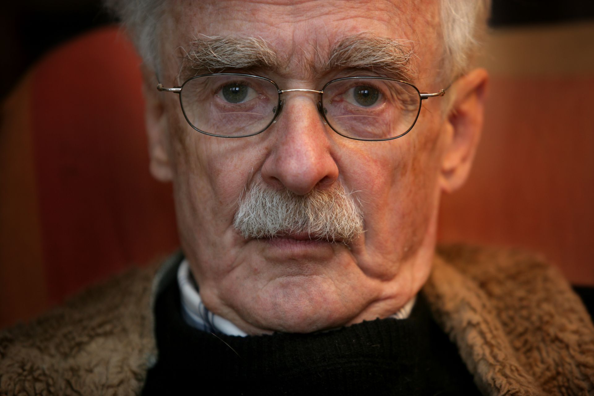 “Onze taal is van betonijzer' - NRC