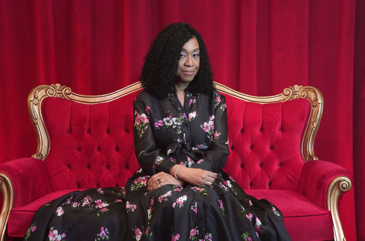 Shonda Rhimes produceerde Grey’s Anatomy, Bridgerton en nu Queen