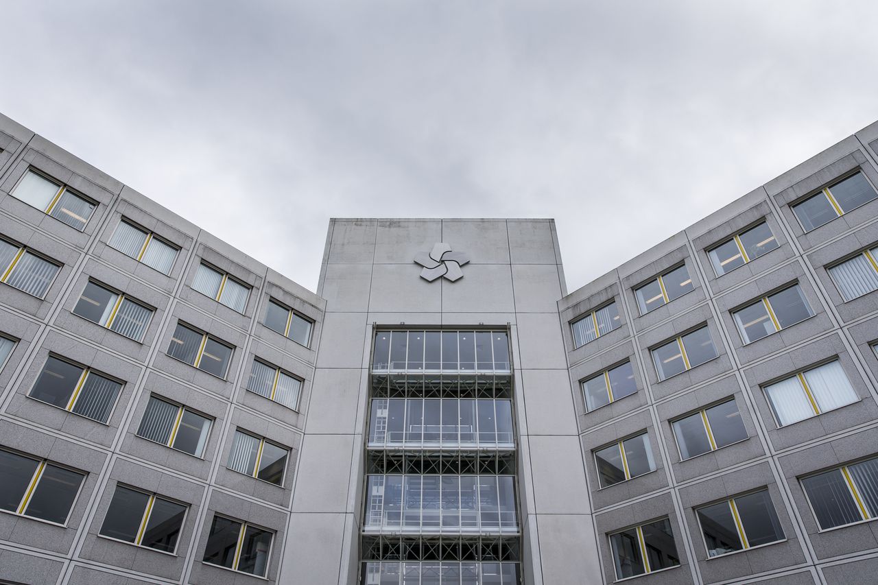 Het hoofdkantoor van Nederlandse Aardolie Maatschappij (NAM).