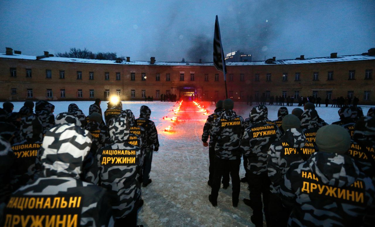 Oekraïense ‘fascisten’ willen de orde op straat bewaken 