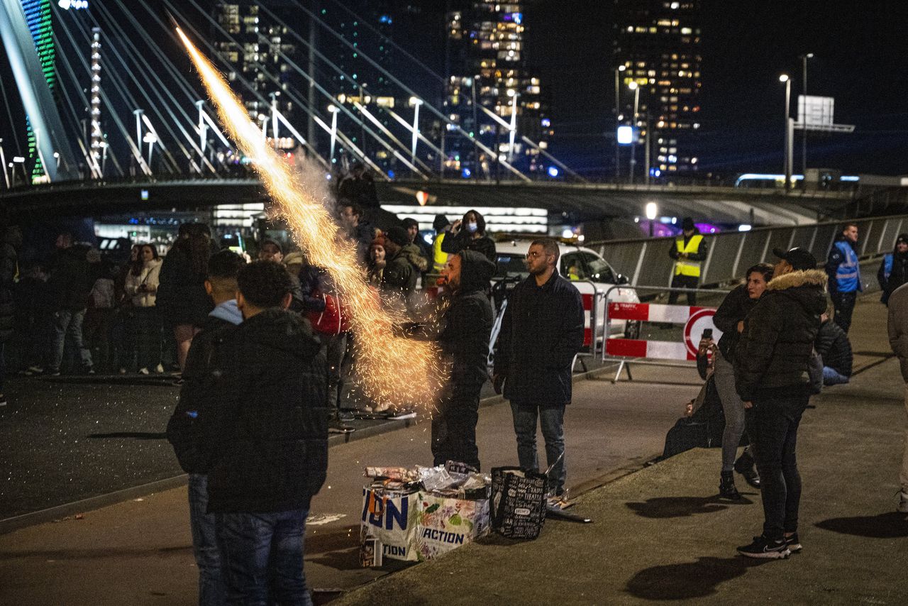 Officials urge curbs on fireworks