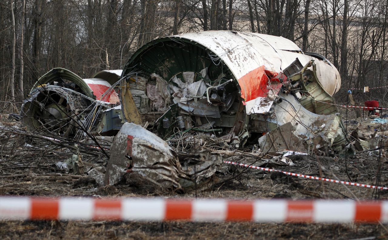 Stoffelijke resten vliegramp Smolensk worden opgegraven 