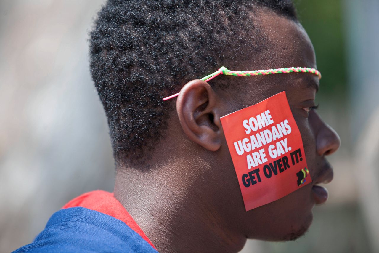 Oeganda neemt nieuwe wet aan die homoseksualiteit strafbaar maakt 