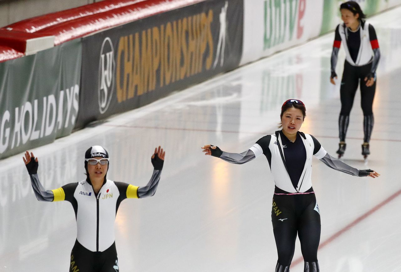 Nederlandse schaatssters winnen zilver op ploegachtervolging 