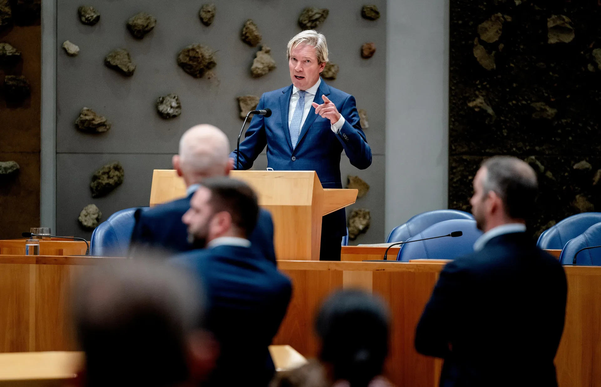 Minister negeerde NCTV-advies om Haagse rellen expliciet ‘rechts ...