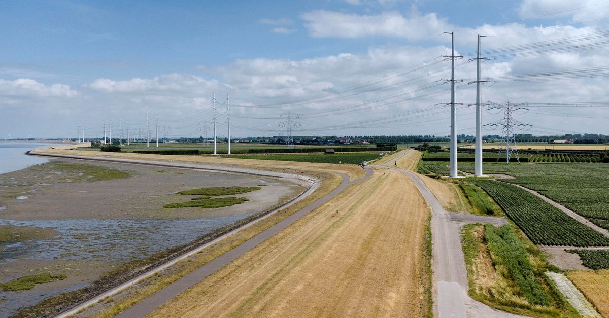 Waarom de aanleg van 48 kilometer Zeeuws stroomnet zo lang duurde
