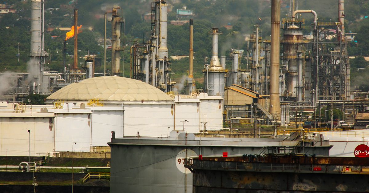 De VS namen voor de kust van Venezuela een olietanker in beslag. Wat willen de Amerikanen?