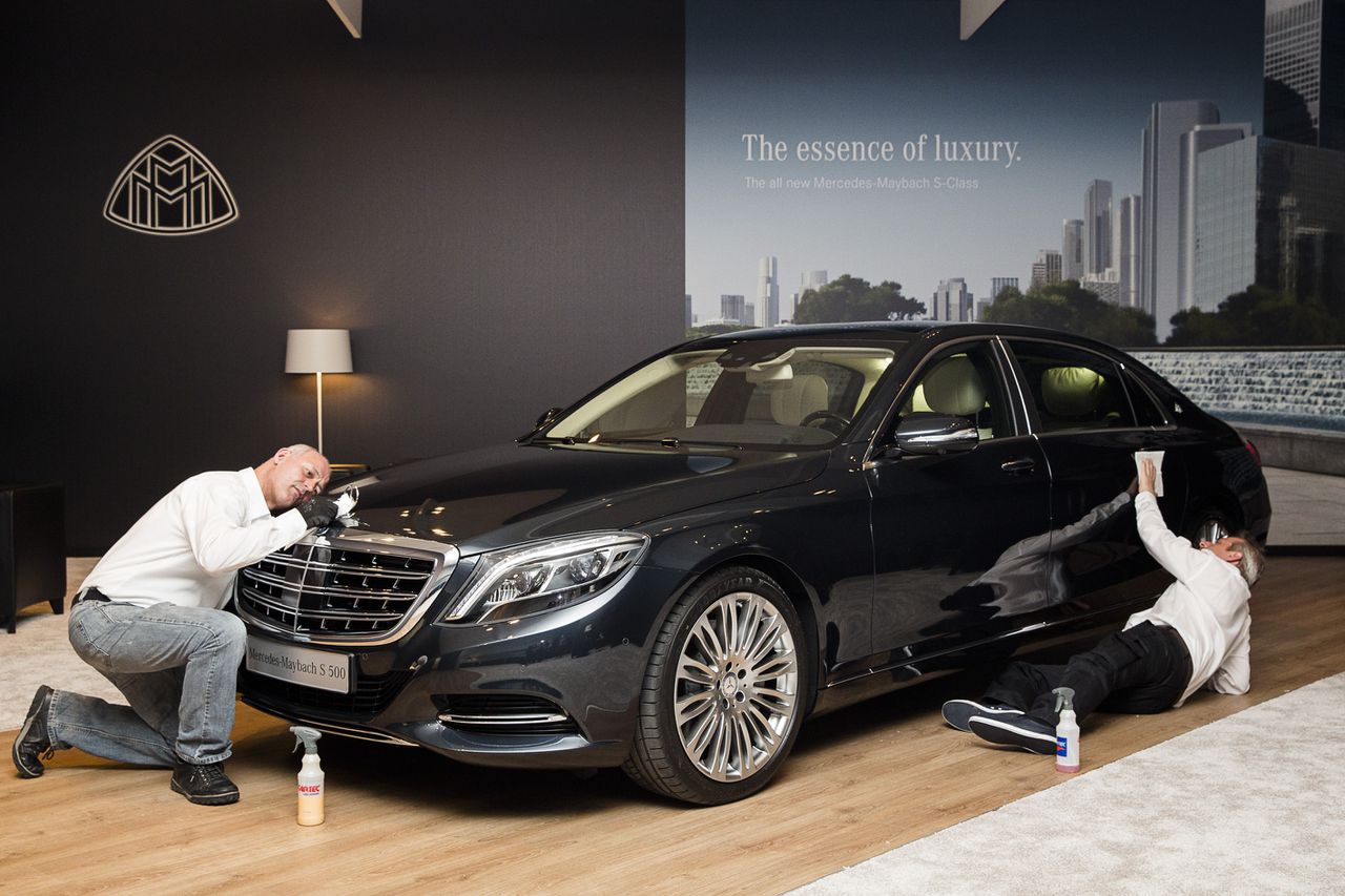 De Prijs Van De Mercedes S600 Maybach Is Te Hoog 233 N Te
