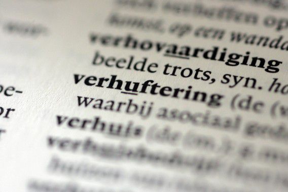 De Dikke Van Dale bestaat 150 jaar. Maar welk woord ontbreekt nog? - NRC
