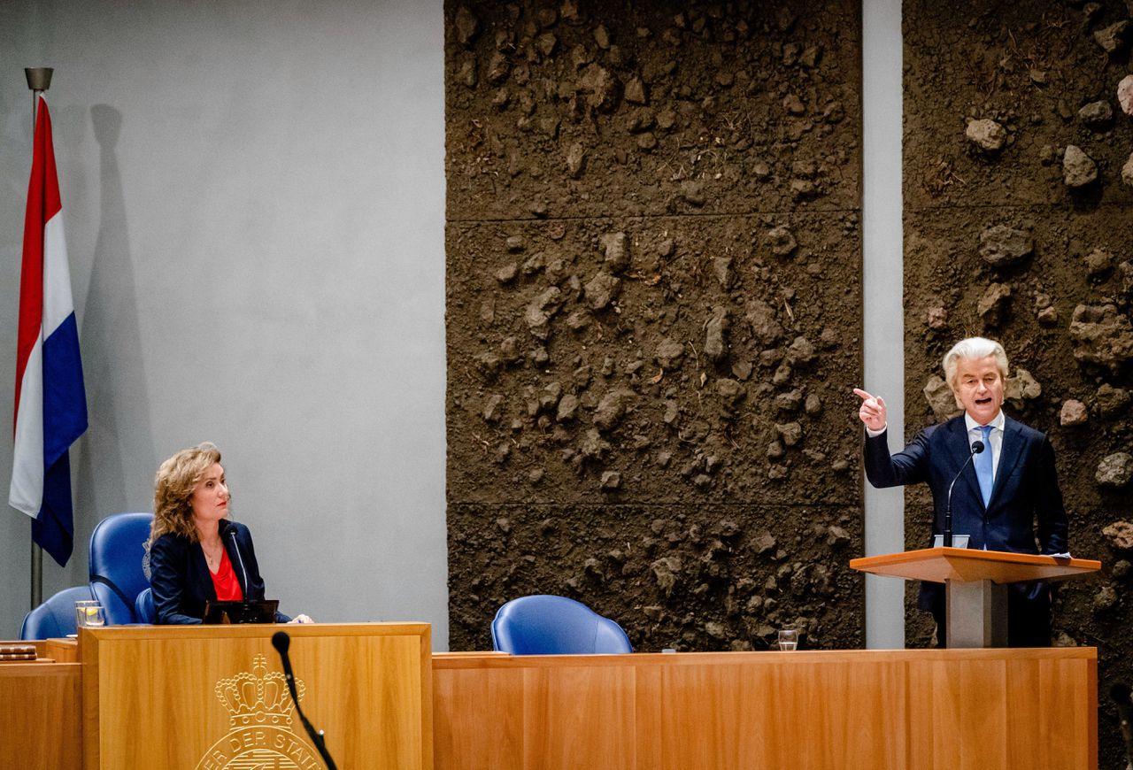 Kamervoorzitter Bergkamp in de problemen na hard betoog Wilders 