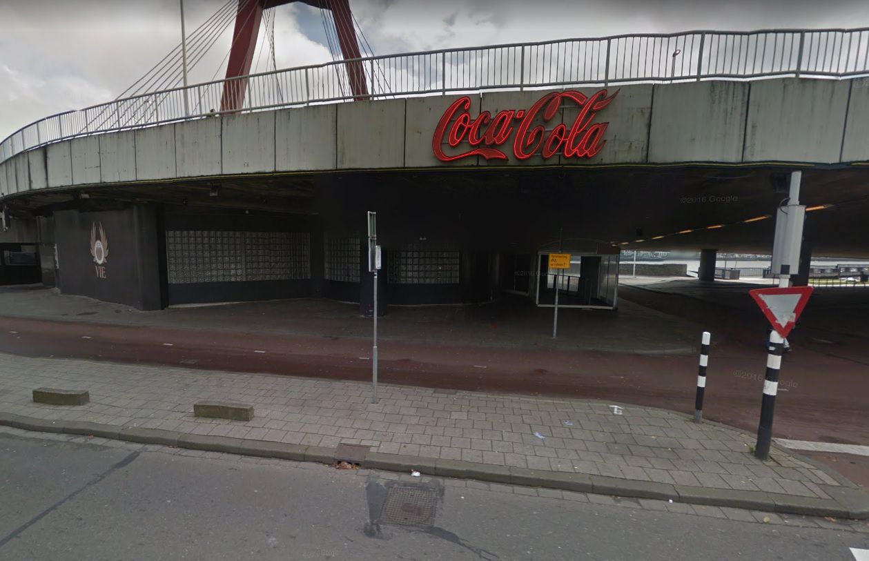 Eigenaar Rotterdamse Club Vie vecht sluiting aan 