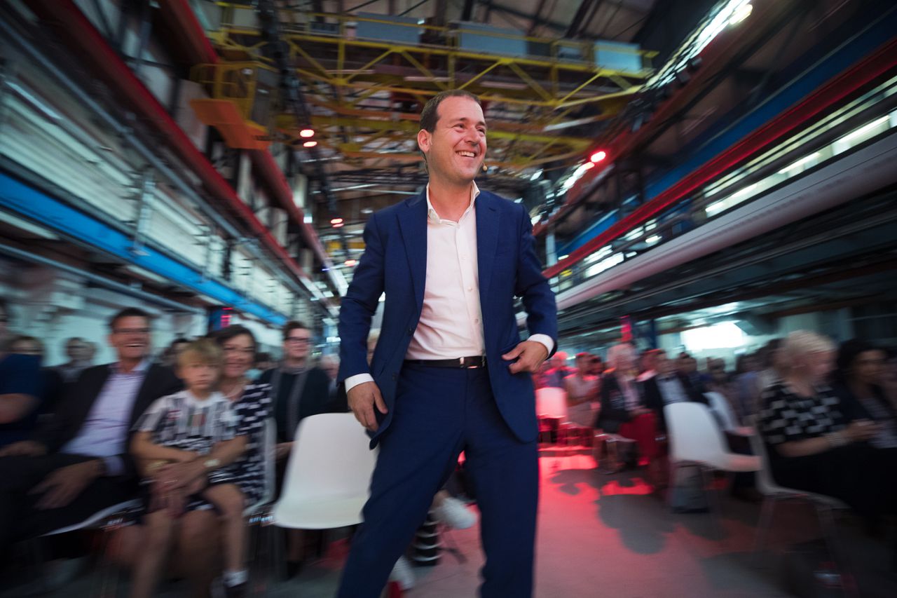 Lodewijk Asscher in De Kromhouthal tijdens het jaarlijkse partijcongres van de PvdA.