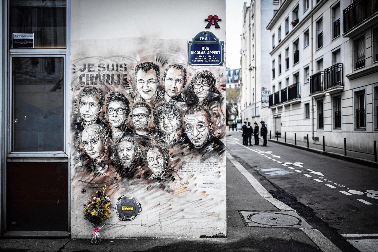 Vijf jaar na ‘Charlie Hebdo’ groeit druk op Franse pers