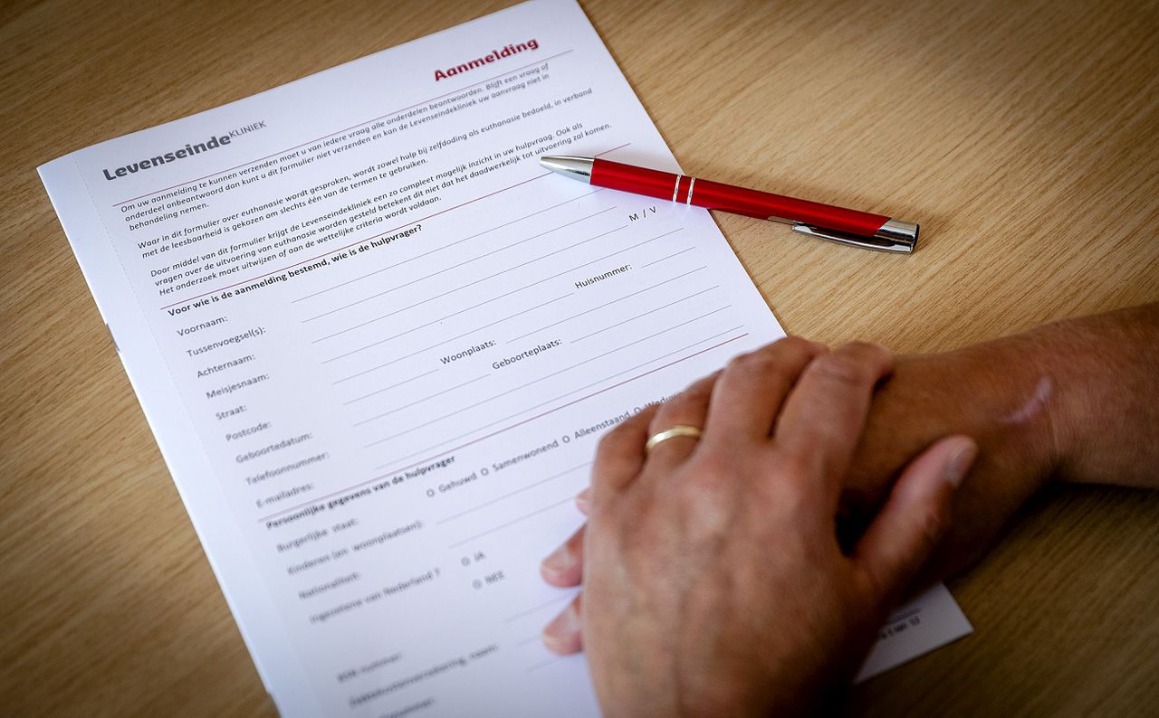 Commissie euthanasie bij dementerenden toegestaan  NRC