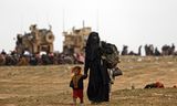 Vrouwen en kinderen op de vlucht na de val van het IS-kalifaat.