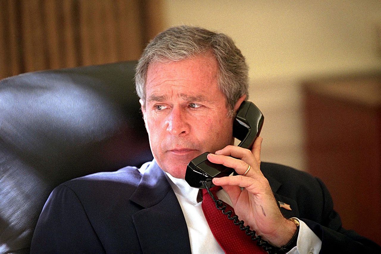 George W. Bush heeft maandag gereageerd op de chaos in Afghanistan.