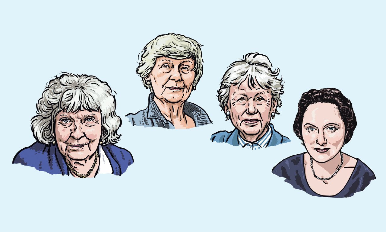 V.l.n.r.: Elizabeth Jane Howard (1923 - 2014), Jane Gardam (1928), Penelope Fitzgerald (1916 - 2000) en Elizabeth Taylor (1923 - 2014).