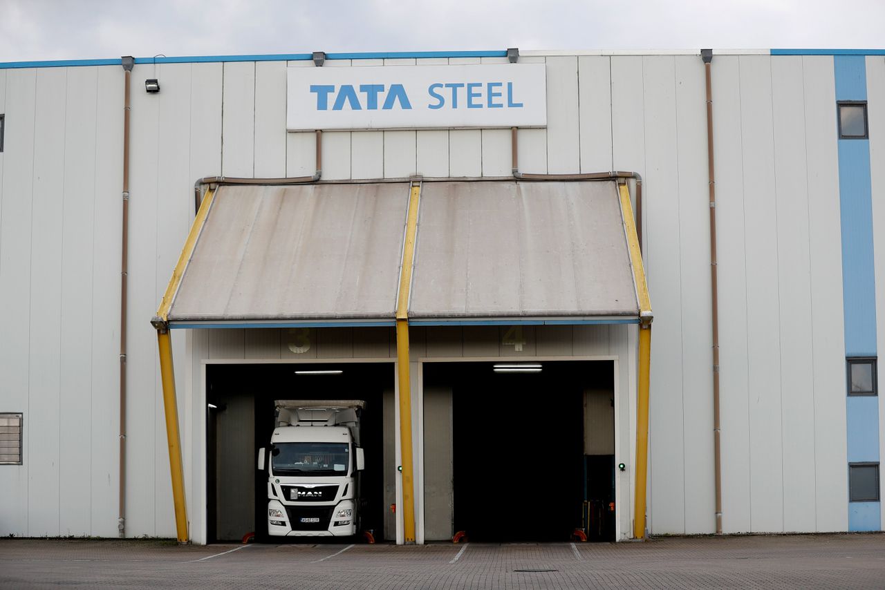 Tata Steel Europe gaat snijden in kosten, banenverlies niet uitgesloten 