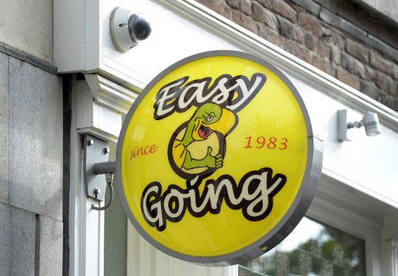 Coffeeshop Easy Going was vandaag open voor binnen- en buitenland.