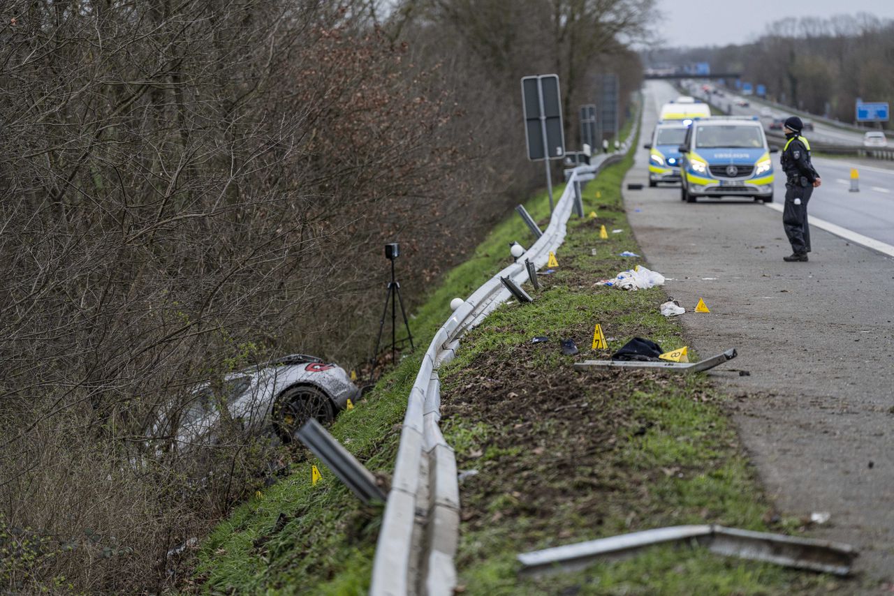 Vier Nederlanders omgekomen bij ongeluk met meerdere Porsches in Duitsland 