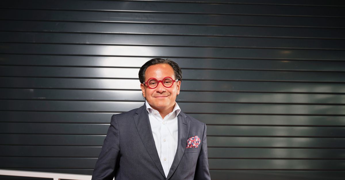 “Nella sanità aspettiamo molto che le persone si ammalino”.