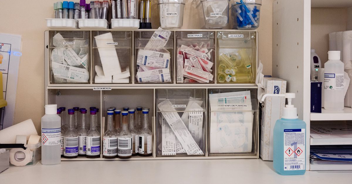 Kleine ziekenhuislabs bundelen krachten
