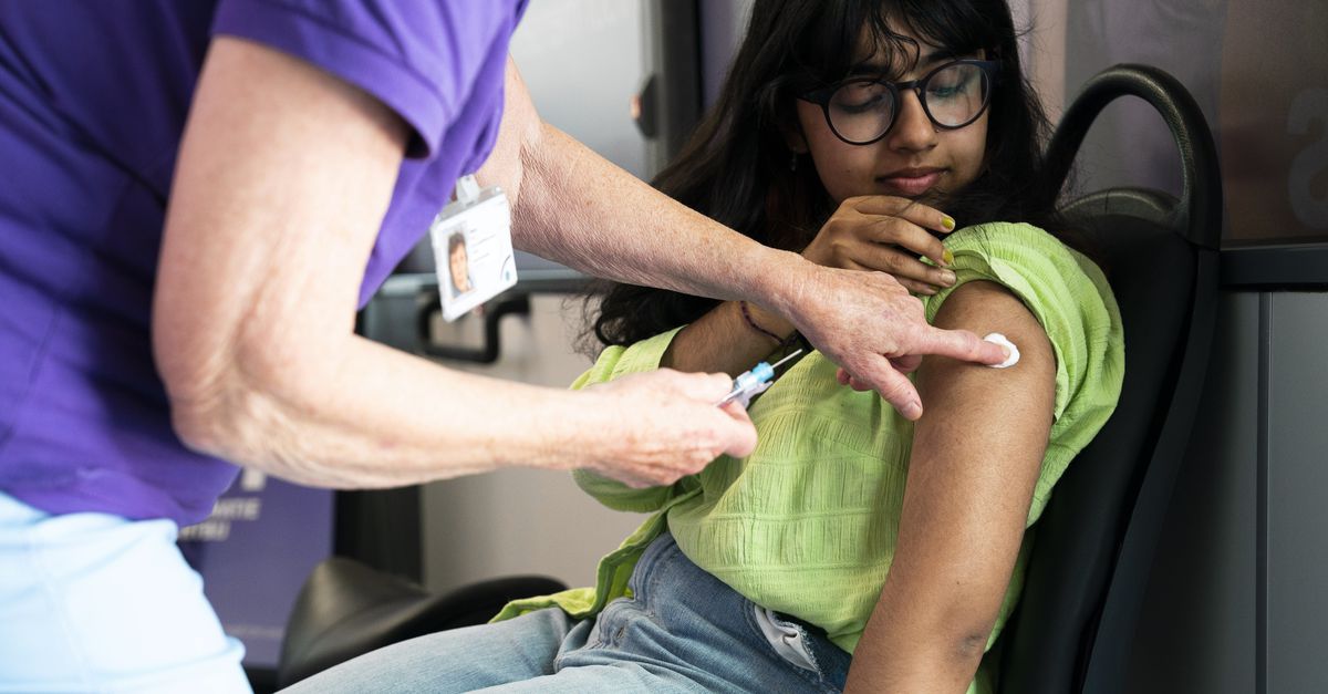 Nearly no women under thirty die from cervical cancer after HPV vaccination, British study shows
