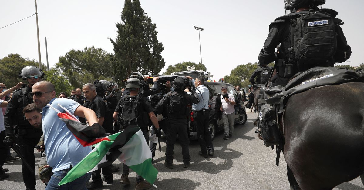 Polisi Israel serang prosesi pemakaman wartawan