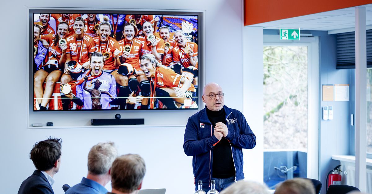 Technical Director Noc Nsf Hendriks Will Leave In 22 Ruetir