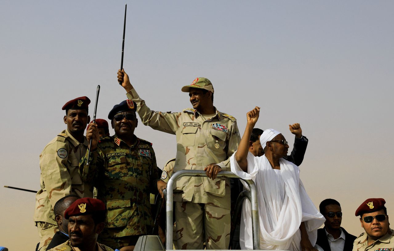 Hoe het Westen in Soedan samenwerkt met moordlustige paramilitairen 