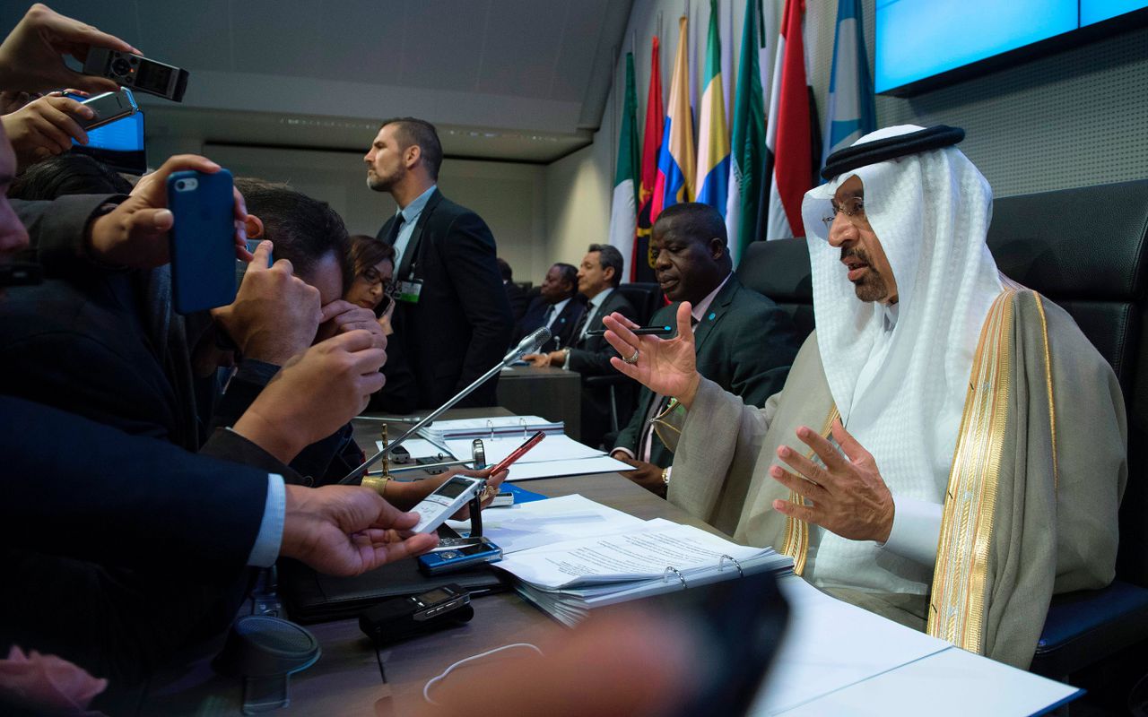 Akkoord OPEC: olieproductie blijft beperkt 