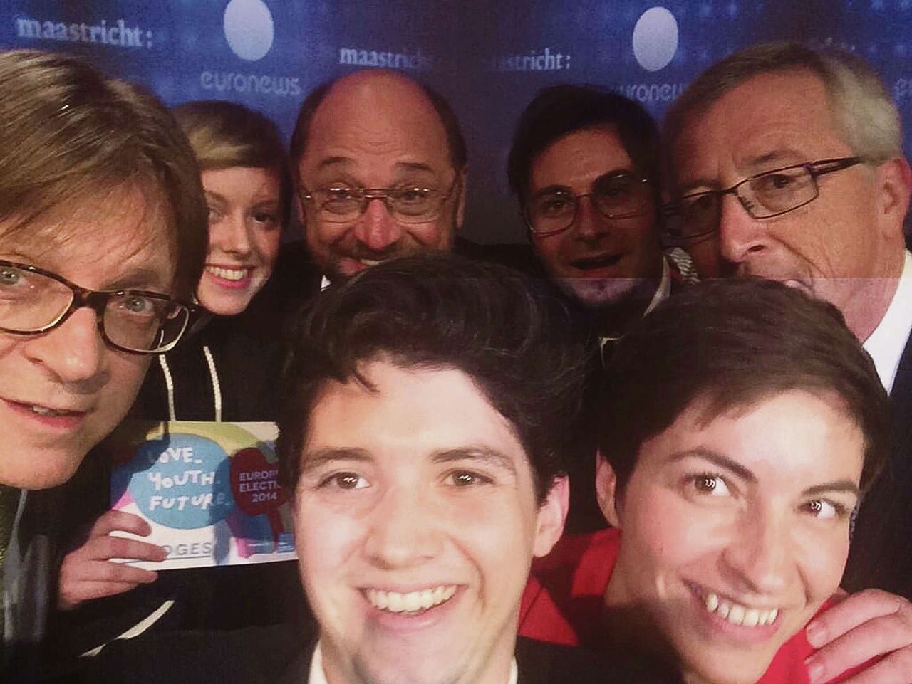 Selfie van Vlaamse liberaal Guy Verhofstadt (links boven), de Duitse GroeneSka Keller (onder).