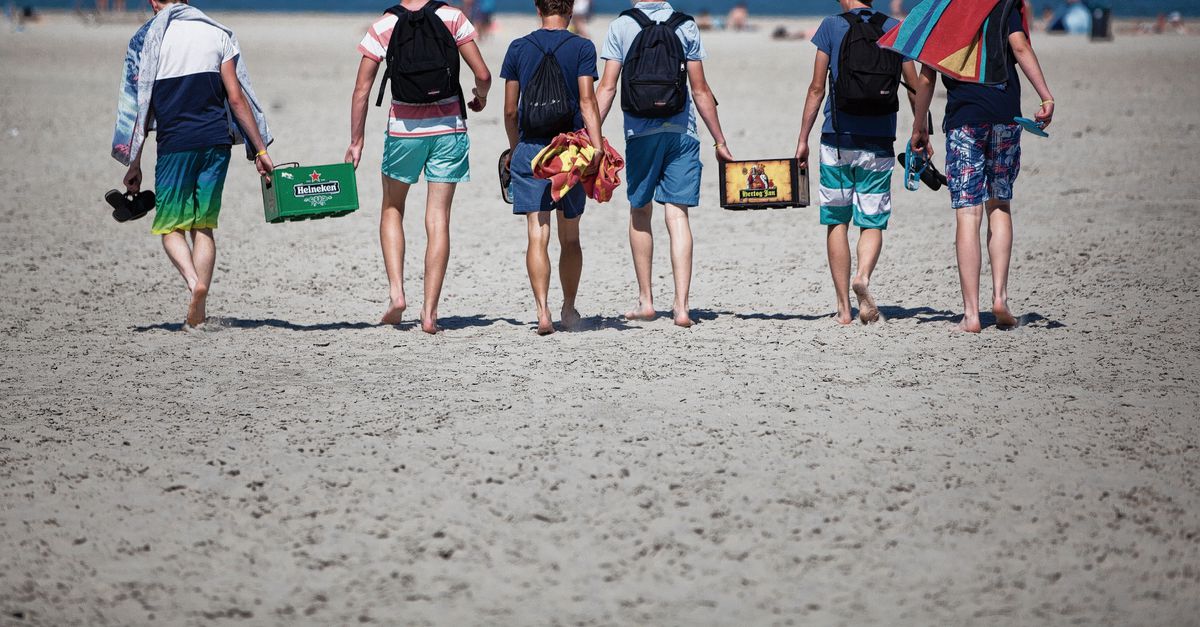 Jongeren onder de 18 kunnen gewoon bier drinken op Terschelling