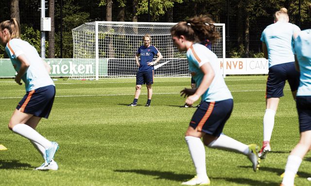 Dit Zijn De Oranje Leeuwinnen Nrc