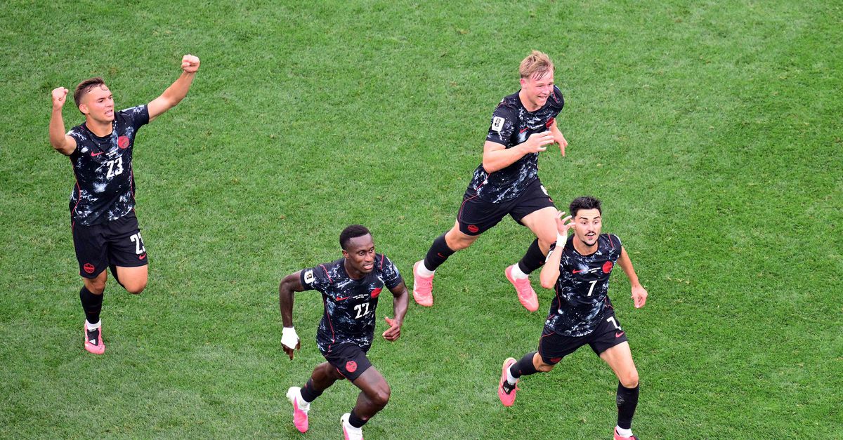 Canada als eerste door naar achtste finales na zege op Zuid-Afrika; gastland treft zaterdag winnaar van Nederland-Marokko