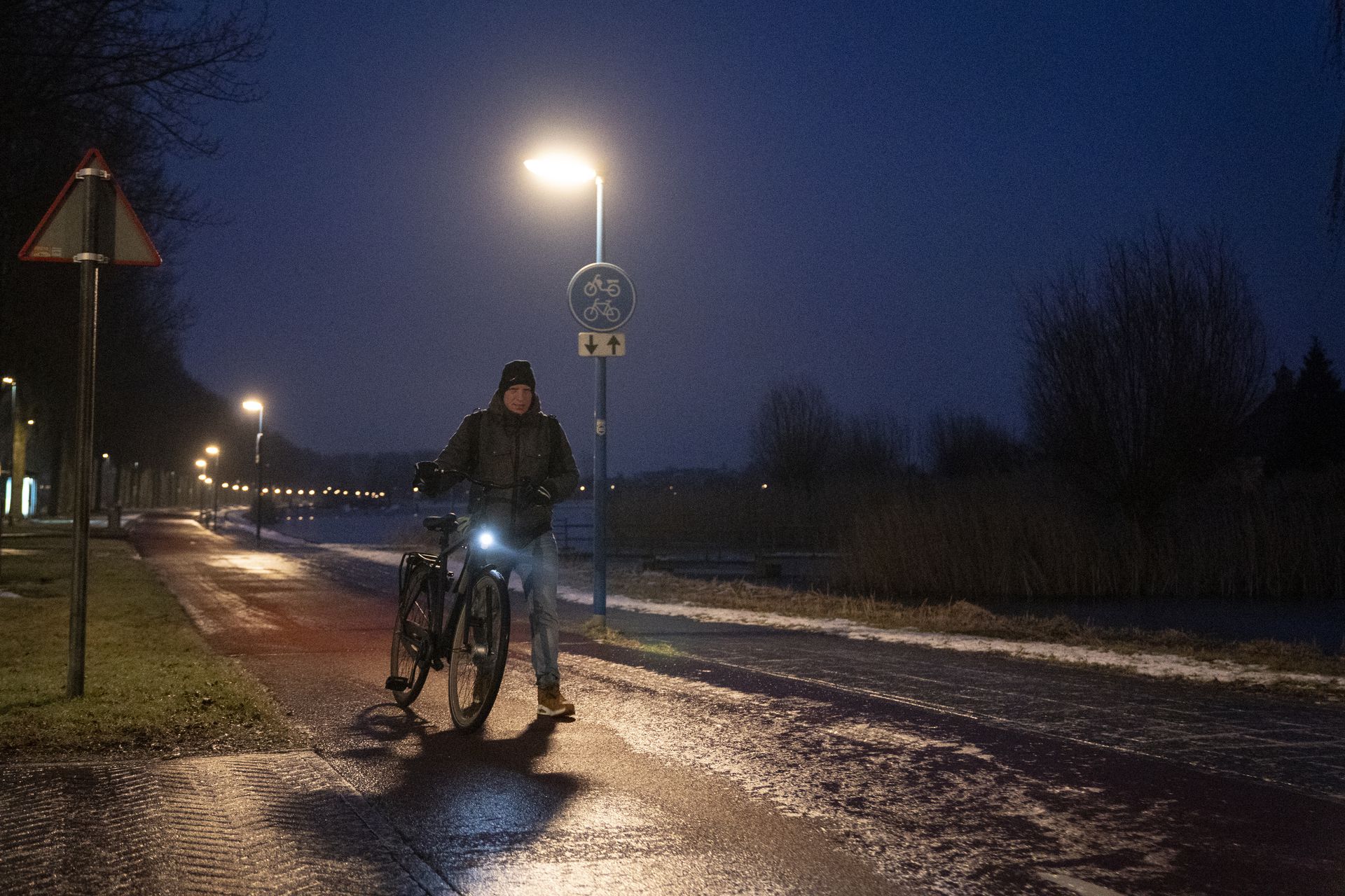 Code rood voor Groningen verlengd tot 15 uur, ‘extreem veel ongelukken ...