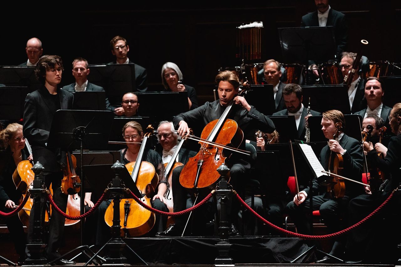Klaus Mäkelä als dirigent én solist voor zijn Oslose orkest is een