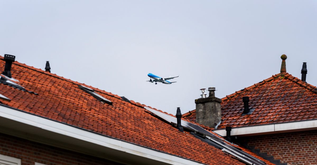 Lost dit kabinet de problemen met Schiphol echt op, of schuift het die door naar de rechter?