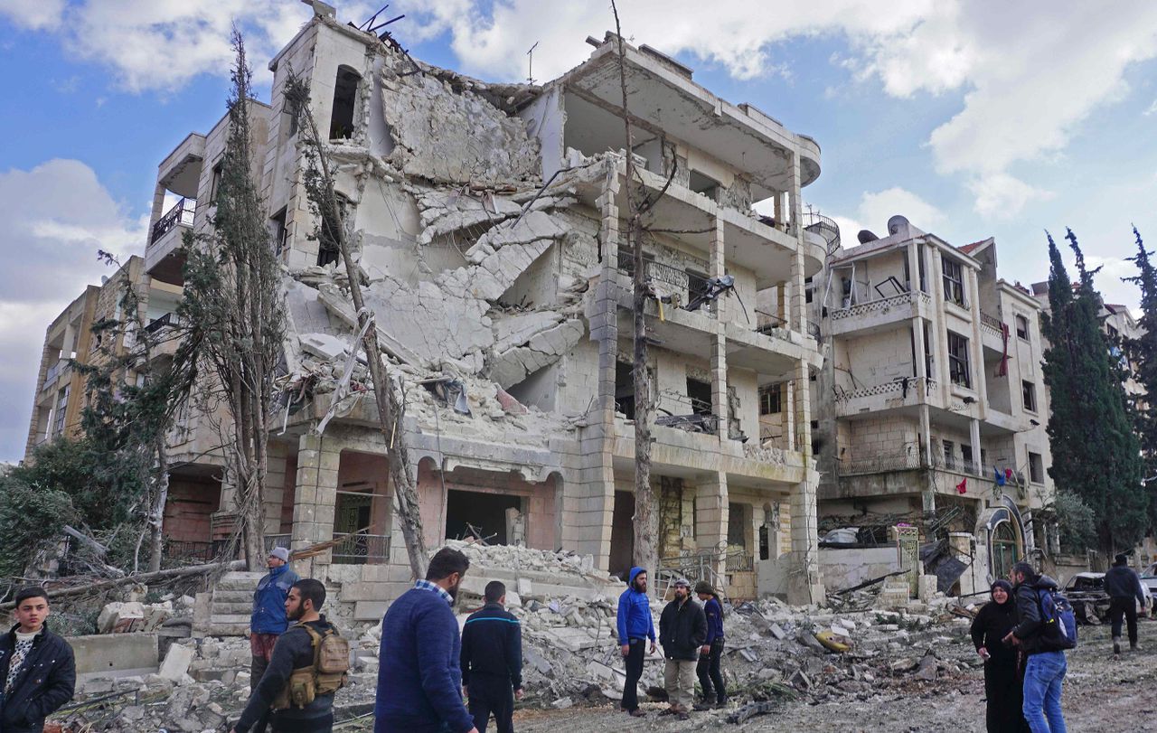 Zeker vijftien doden bij dubbele aanslag in Idlib 
