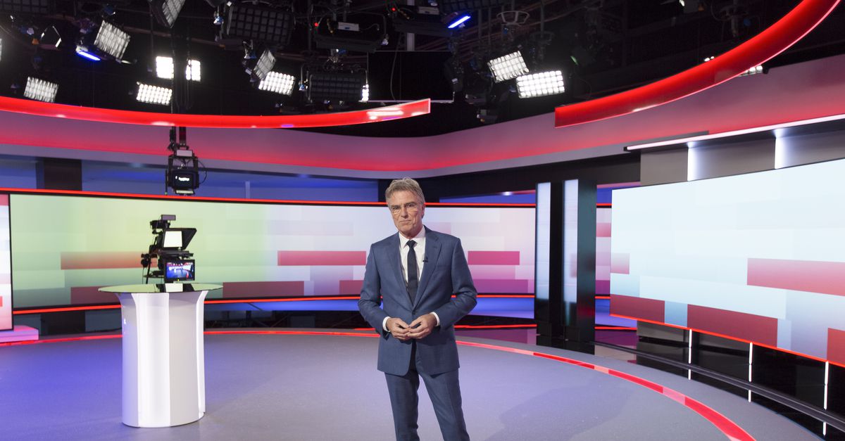 De nieuwe multi-inzetbare studio van het NOS-Journaal - NRC