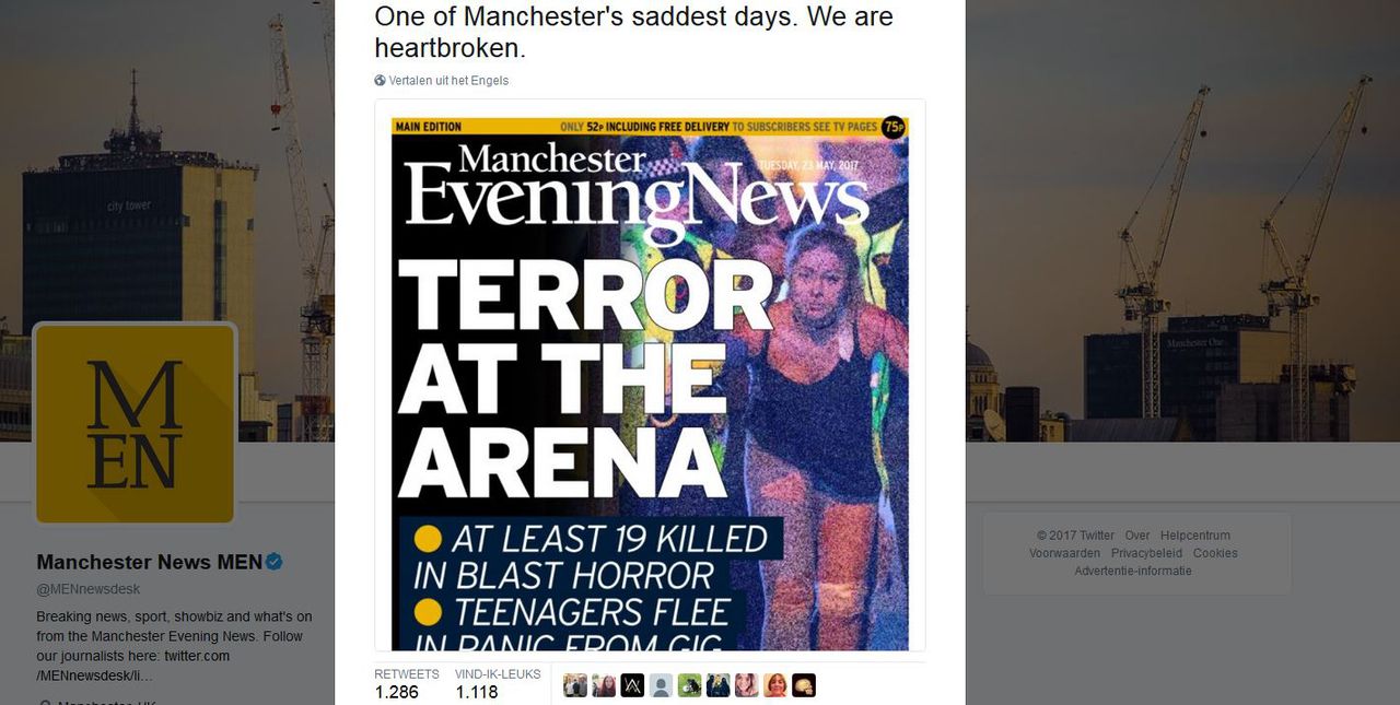De voorpagina van de late editie van de Manchester Evening News.