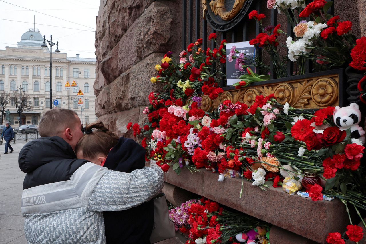 Had Rusland de bloedige aanslag in Moskou kunnen zien aankomen? Dit weten we tot nu toe 