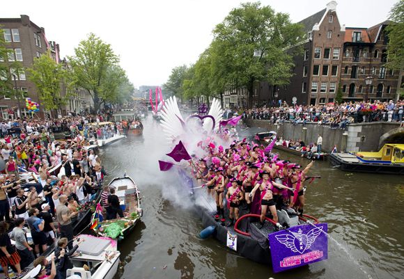 Гей парады голландии