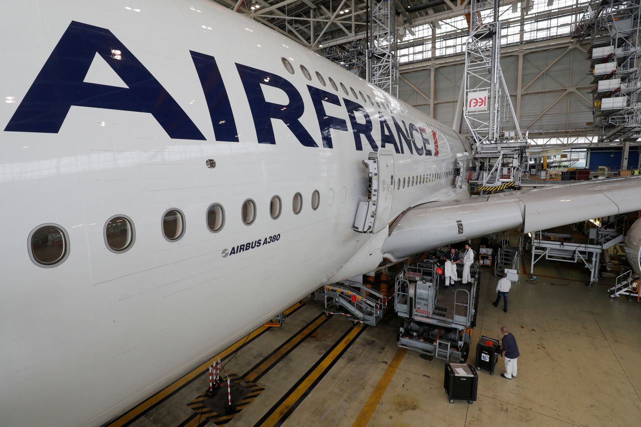Air France wil bezuinigingen tijdelijk opschorten 
