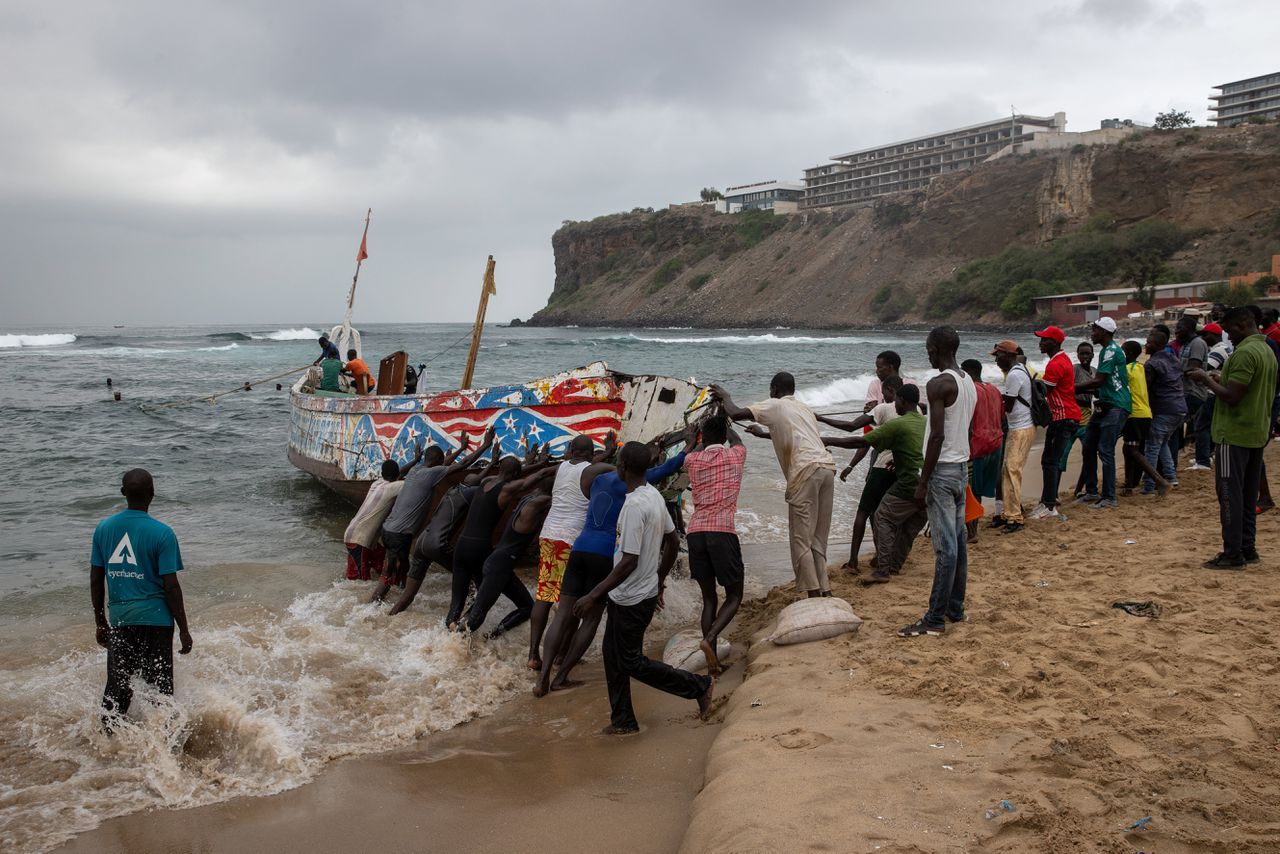 Zeker zeventien doden bij omslaan boot voor kust Senegal 